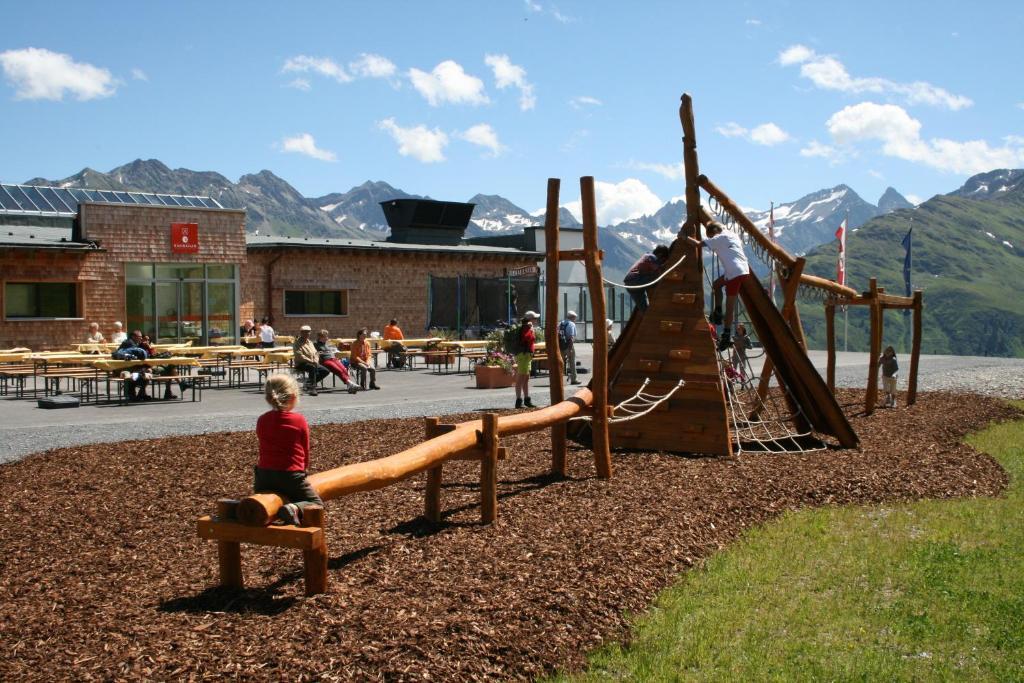 Landhaus Flunger Sankt Anton am Arlberg Exterior foto