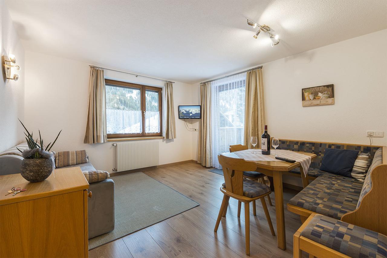 Landhaus Flunger Sankt Anton am Arlberg Exterior foto